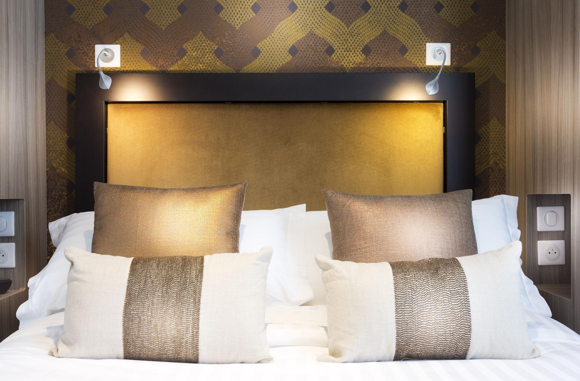 โฮเต็ล อินเตอร์เนชั่นแนล Hotel ปารีส ภายนอก รูปภาพ