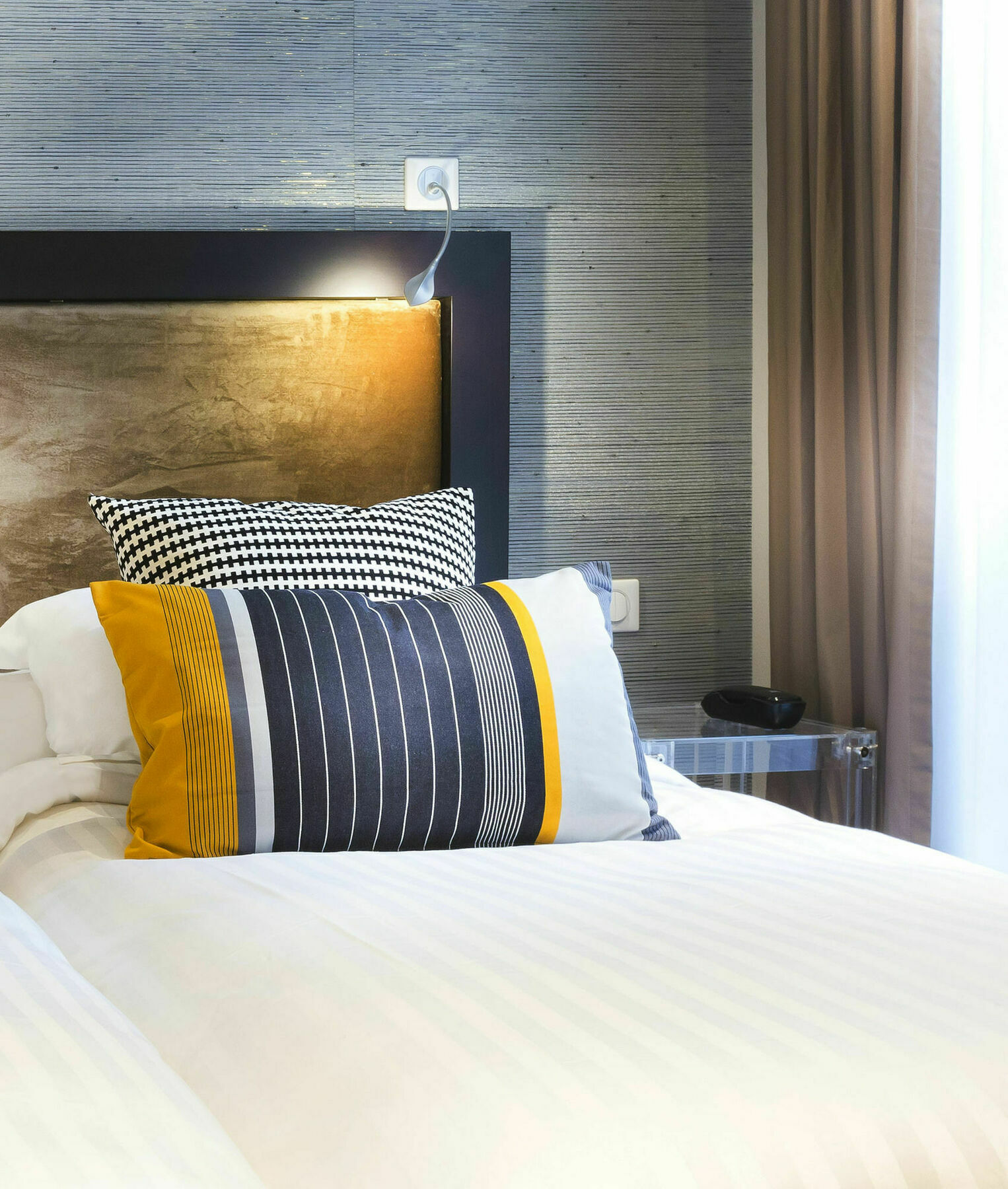 โฮเต็ล อินเตอร์เนชั่นแนล Hotel ปารีส ภายนอก รูปภาพ