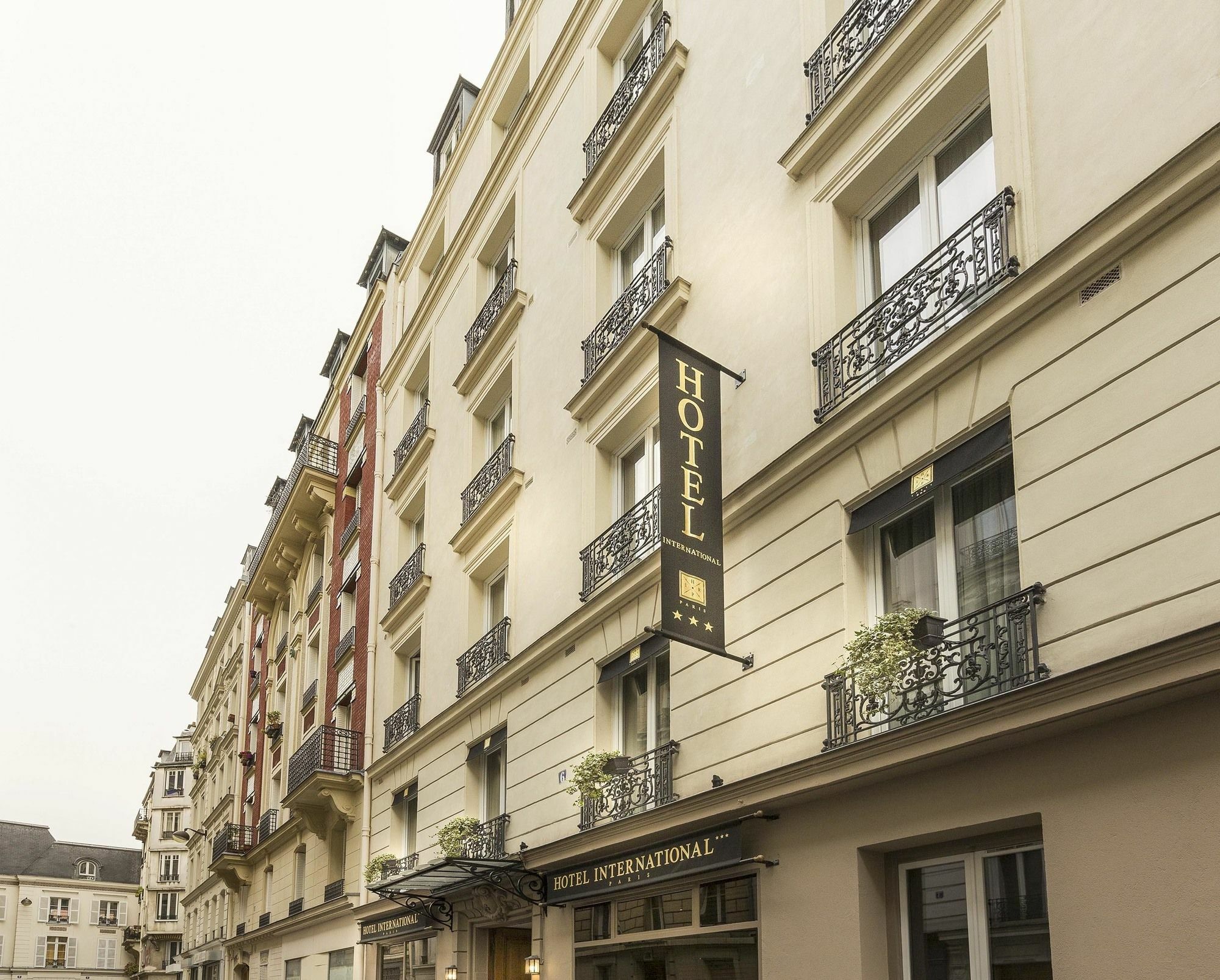 โฮเต็ล อินเตอร์เนชั่นแนล Hotel ปารีส ภายนอก รูปภาพ