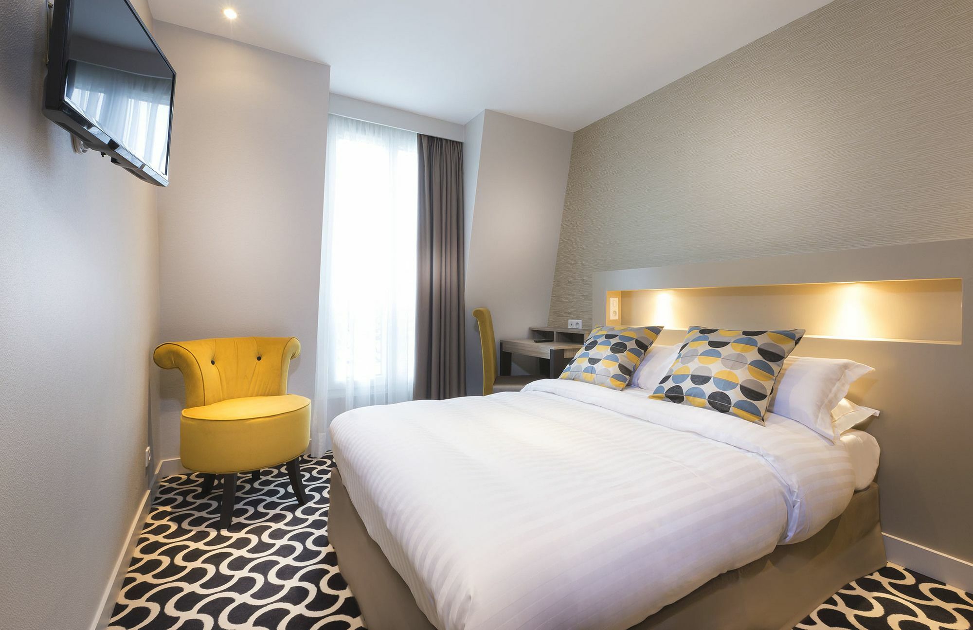 โฮเต็ล อินเตอร์เนชั่นแนล Hotel ปารีส ภายนอก รูปภาพ